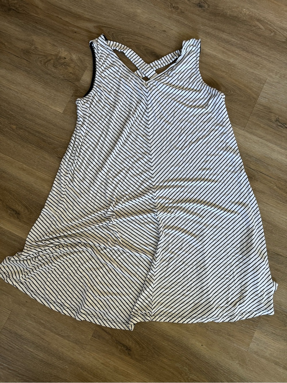 Womens large White and Black Striped Sleeveless Strappy Dress
